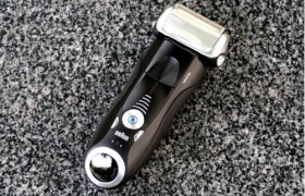 Media survey: who is the best electric razor