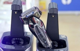 Make a comment on the panasonic ES-RT74 electric shaver.