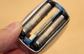 What are the differences between the two and three blades?