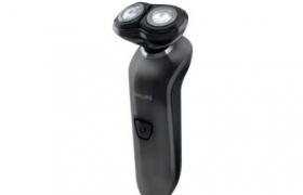 Philips full-body washing electric shaver: RQ311