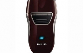 Don't get your beard stuck in her philips pq216/18 electric shaver